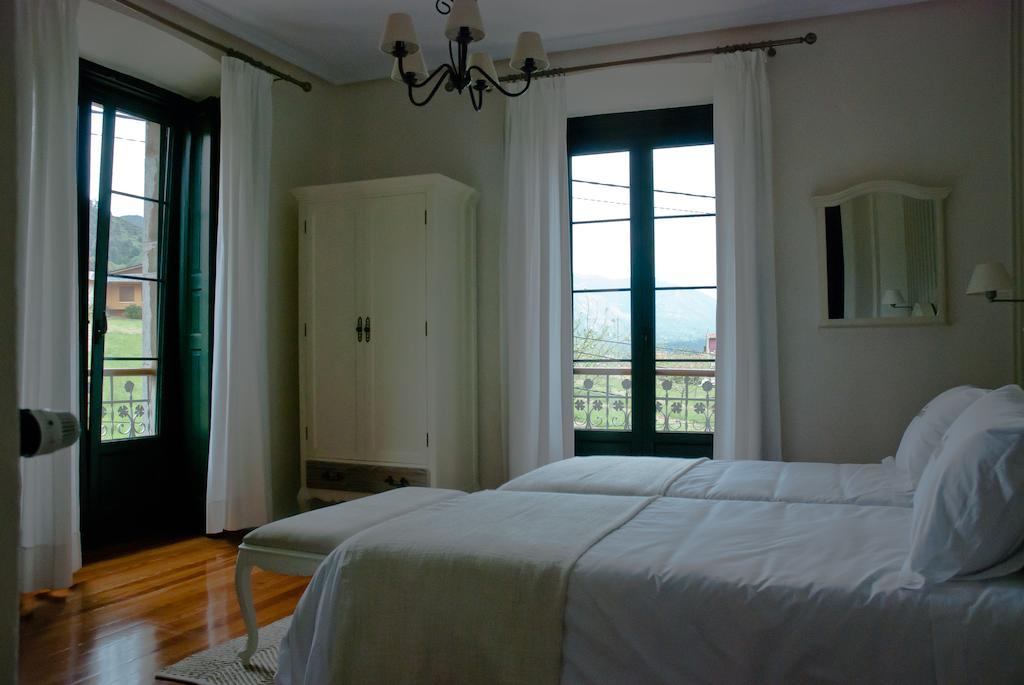 Hotel Rural La Raposera Caravia Quarto foto